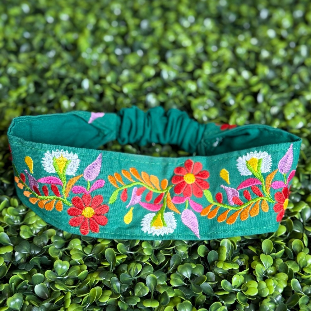 New Floral Embroidered Headband
